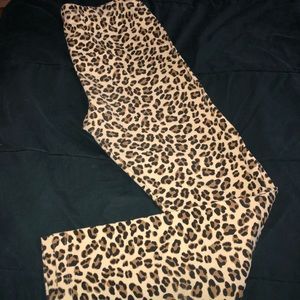 LEOPARD ANIMAL PRINT  LEGGINGS